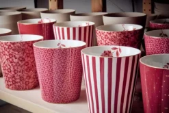Royal Stripes Mok Bloemen Donkerroze