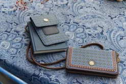 Telefoontas Clover